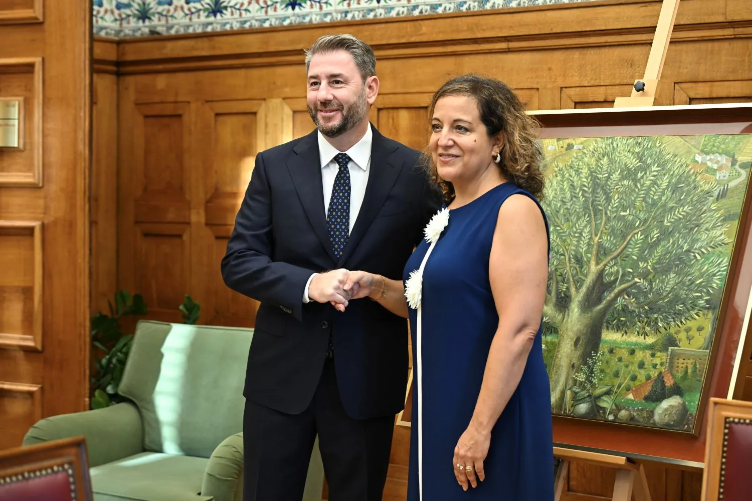 Ο Νίκος Ανδρουλάκης σε συνάντηση στη Βουλή