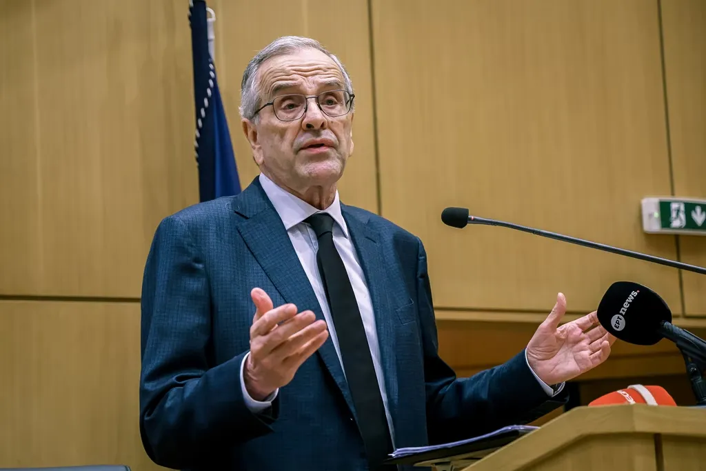 Ο Αντώνης Σαμαράς σε δήλωσή του κατά του Αλέξη Τσίπρα