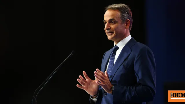 Ο Μητσοτάκης μιλά στη ΔΕΘ από το βήμα