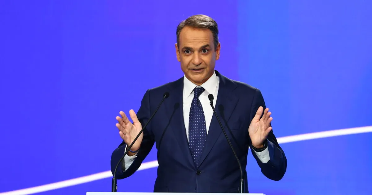 Ο Κυριάκος Μητσοτάκης μιλάει από το βήμα της ΔΕΘ
