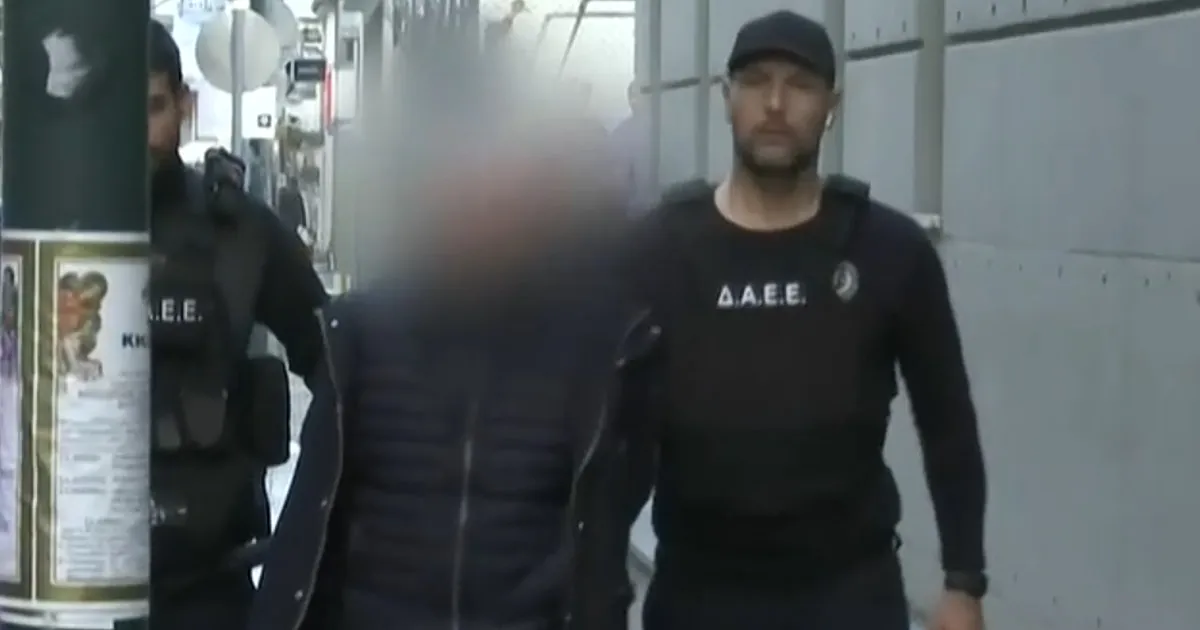 Το εργοστάσιο Βιολάντα μετά τη φονική έκρηξη στη Λάρισα