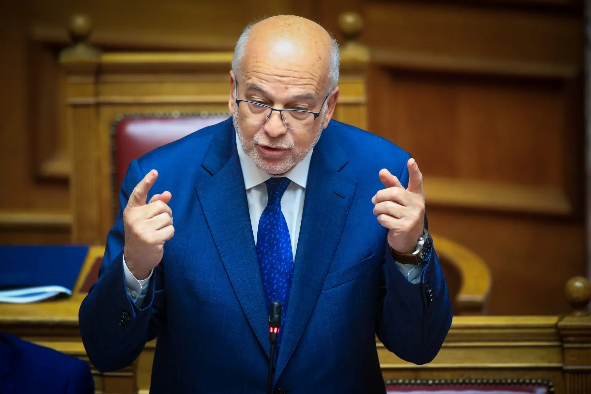 Ο υπουργός Δικαιοσύνης Γιώργος Φλωρίδης σε συνέντευξη τύπου