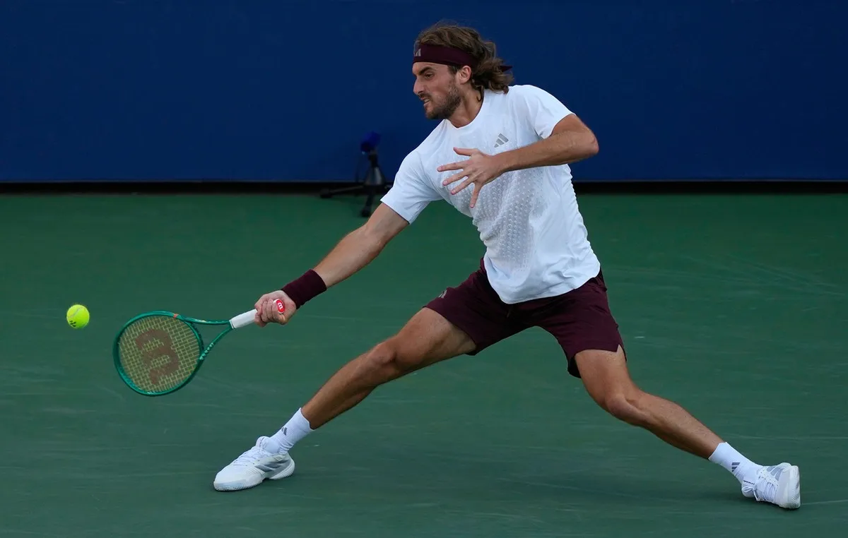 Ο Τσιτσιπάς πανηγυρίζει πρόκριση στο US Open