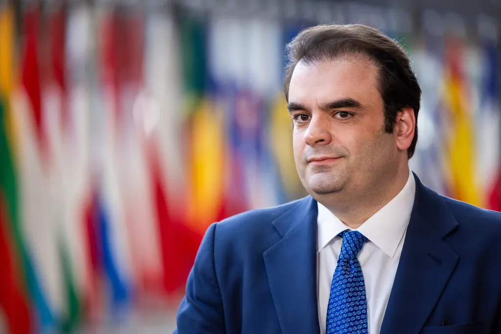 Ο Κυριάκος Πιερρακάκης στη συνέντευξη Τύπου του Eurogroup