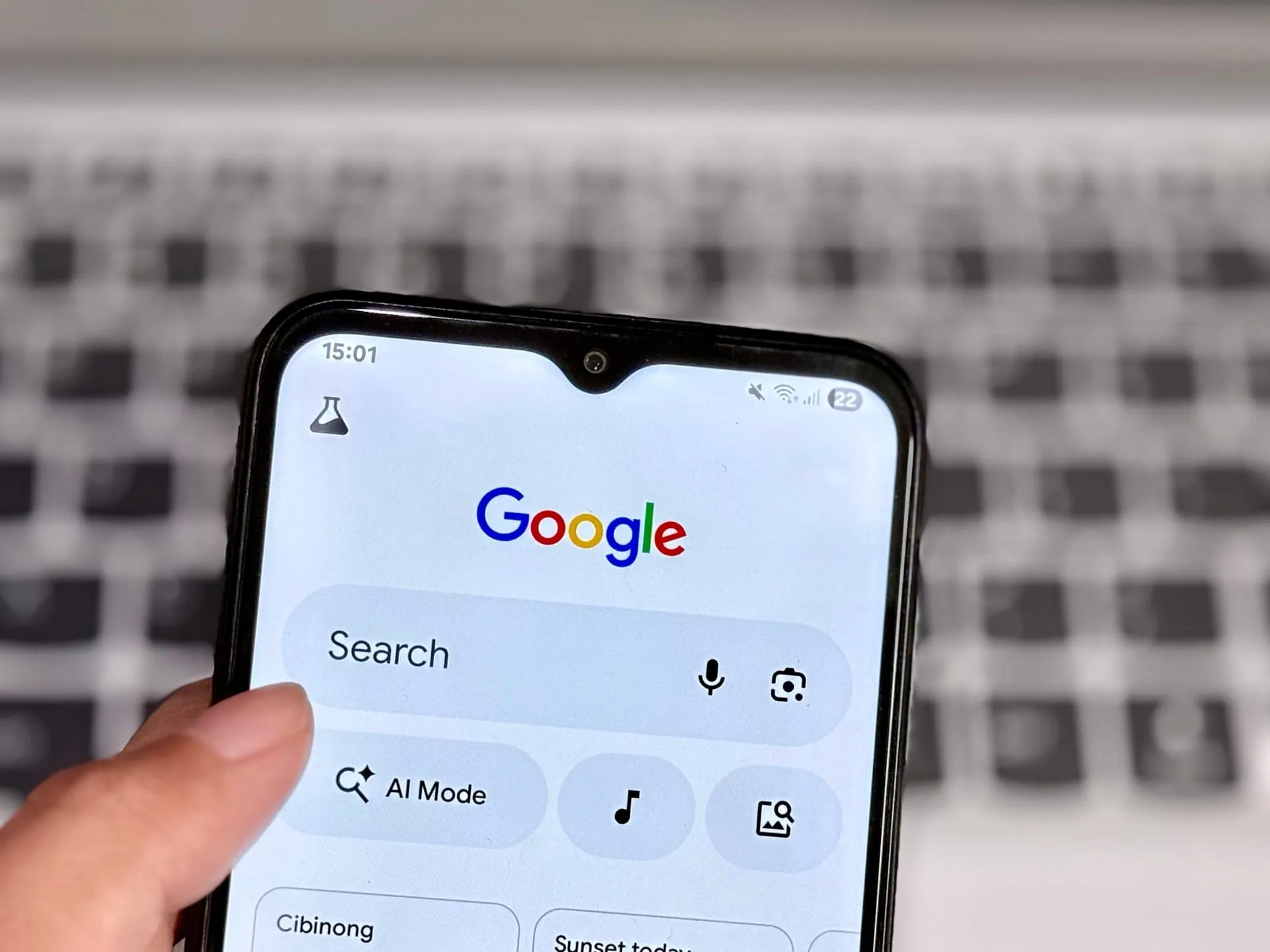 Λογότυπο Google και ιρλανδική σημαία με σύμβολα GDPR