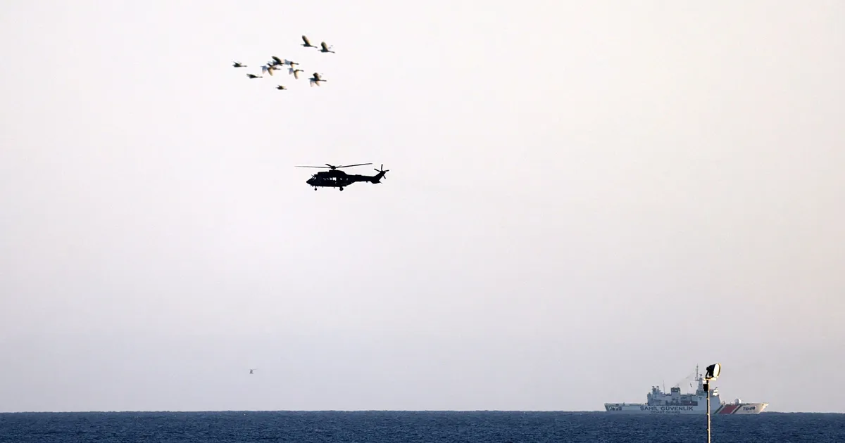 Σωστικά συνεργεία στο ναυάγιο ανοιχτά της Κερύνειας