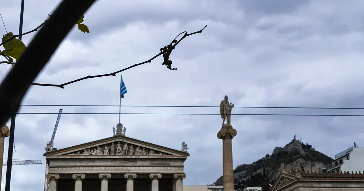 Καιρός σήμερα ηλιοφάνεια και τοπικές βροχές στην Ελλάδα