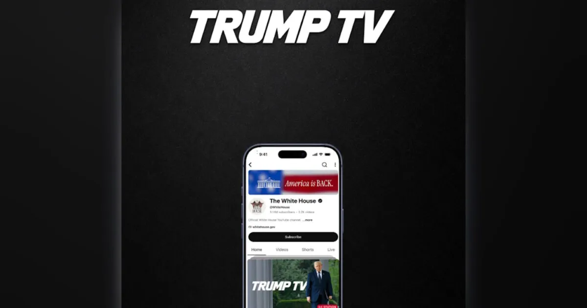 Ο Ντόναλντ Τραμπ και το λογότυπο του Trump TV