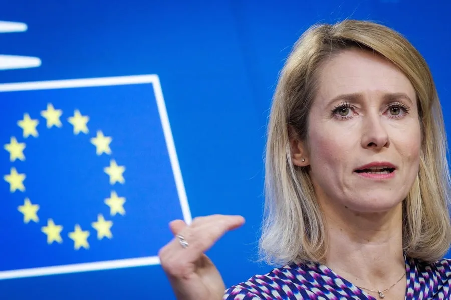 Πολεμικό πλοίο της αποστολής Ασπίδες στην Ερυθρά Θάλασσα