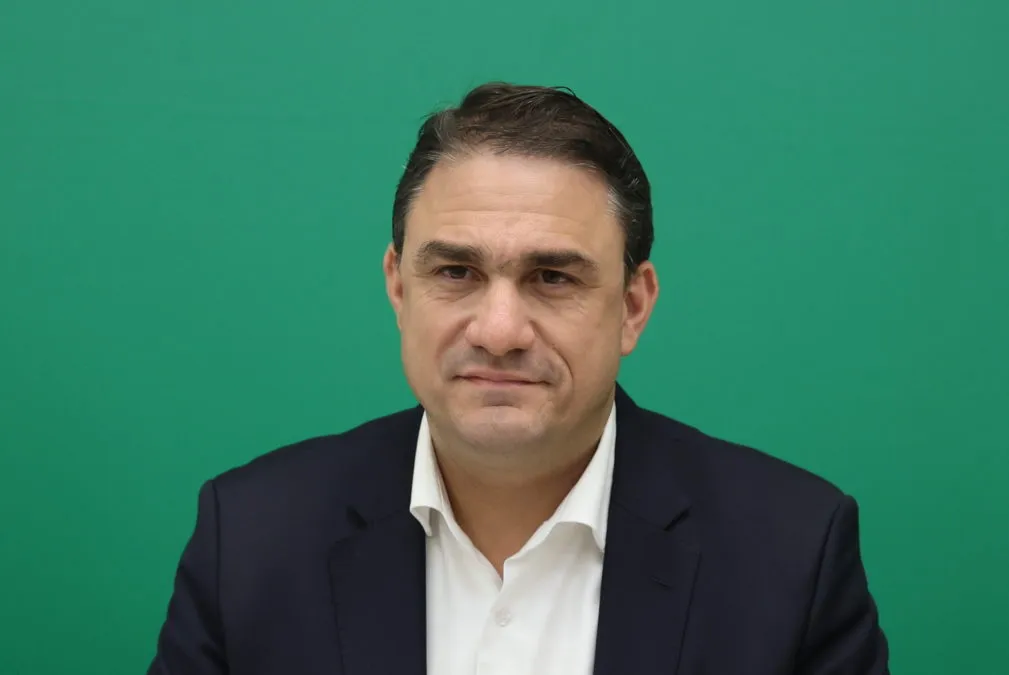 Κώστας Τσουκαλάς και Παύλος Μαρινάκης σε πολιτική αντιπαράθεση