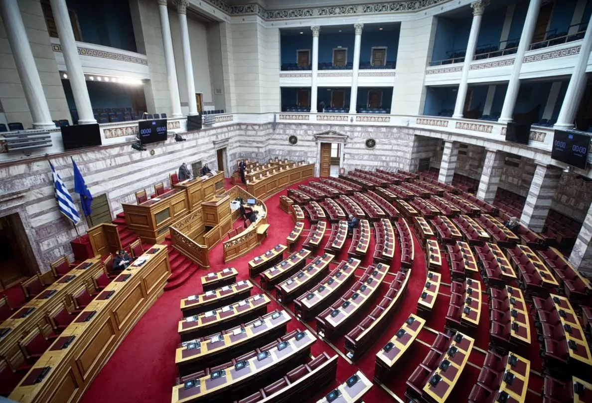 Ολομέλεια της Βουλής κατά την ψηφοφορία για την άρση ασυλίας