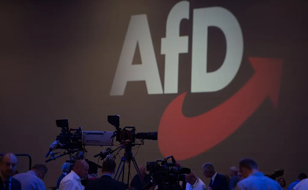 Σημαία AfD και σύμβολα γερμανικών εκλογών