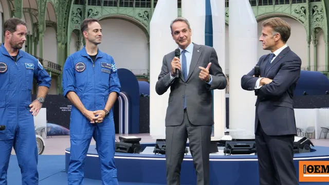 Ο Μητσοτάκης παρουσιάζει τον πρώτο Έλληνα αστροναύτη στο Παρίσι
