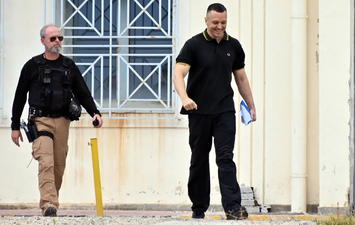 Ο Ηλίας Κασιδιάρης ανακοινώνει στήριξη στη Συμμαχία Ελλήνων