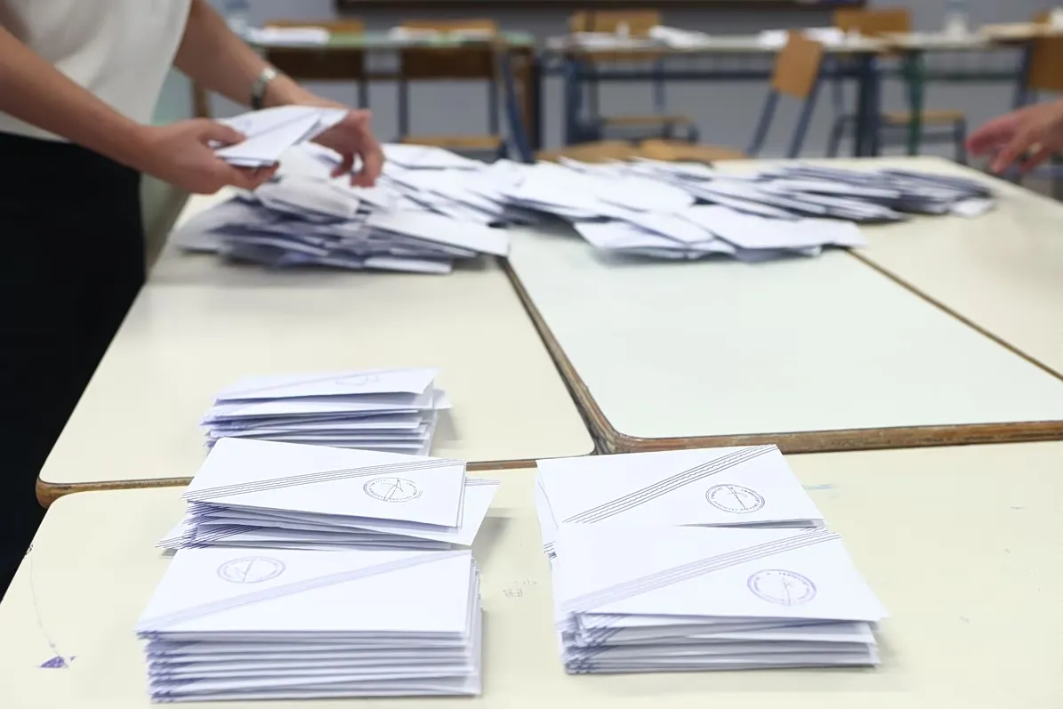 Δημοσκόπηση Prorata για τα πολιτικά κόμματα και την πρόθεση ψήφου