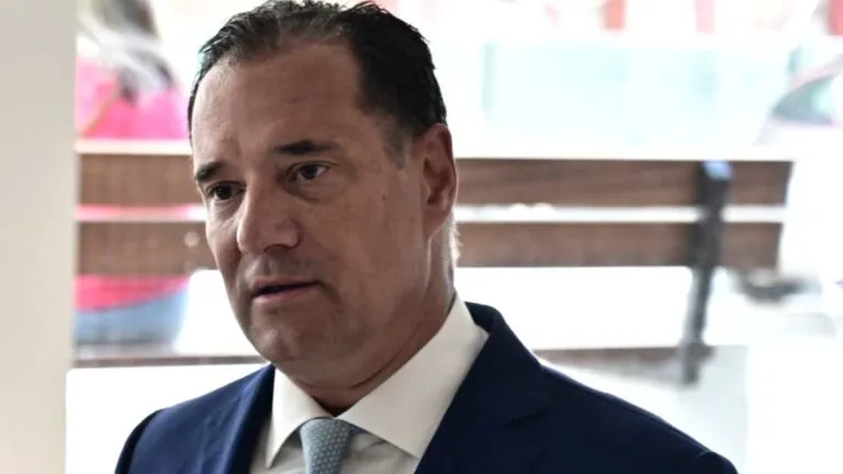 Ο Άδωνις Γεωργιάδης μιλά για την πλασμαφαίρεση στον ΣΚΑΪ