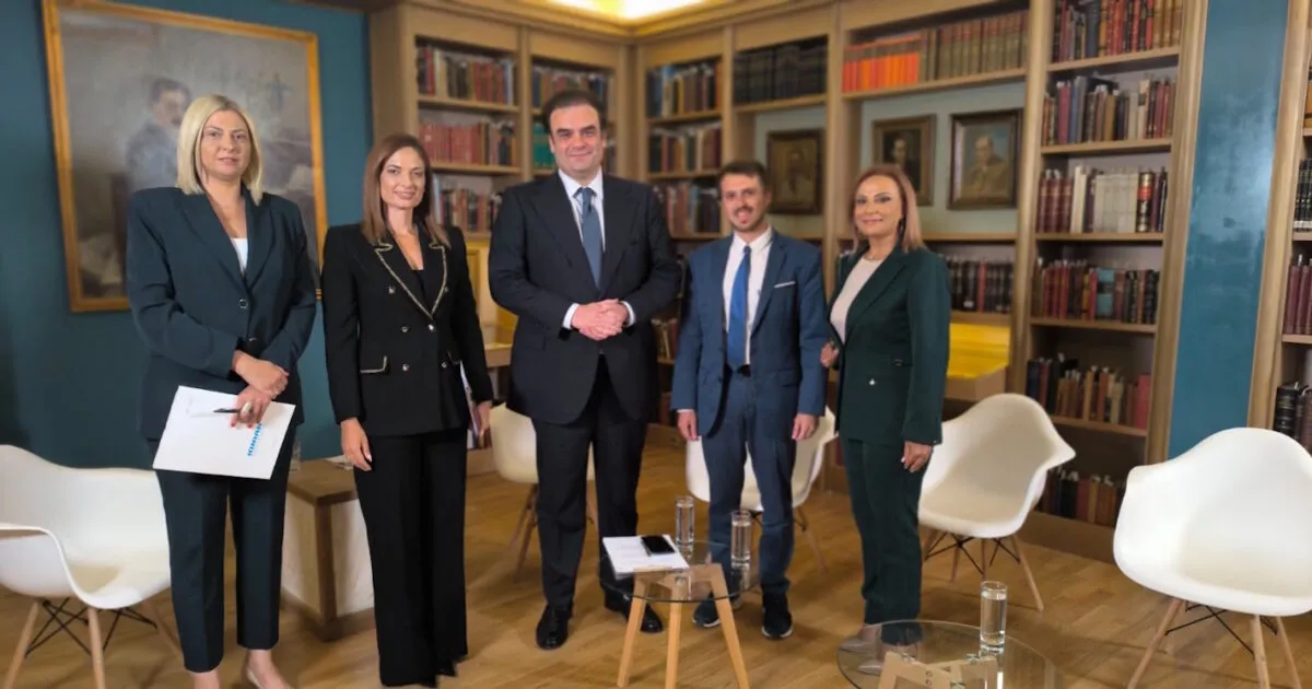 Ο Πιερρακάκης: Μόνιμα μέτρα για διαθέσιμο εισόδημα