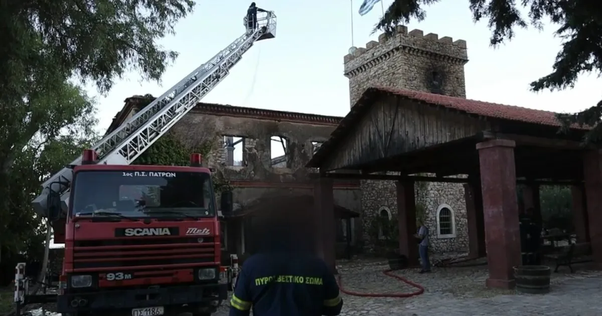 Φωτιά στο ιστορικό οινοποιείο Achaia Clauss στην Πάτρα