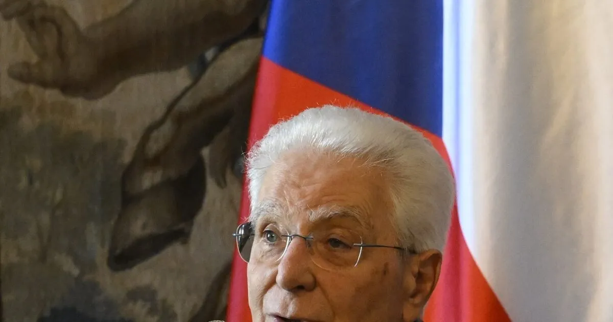 Ο πρόεδρος Ματαρέλα μιλά για ξένους μαθητές σε σχολεία