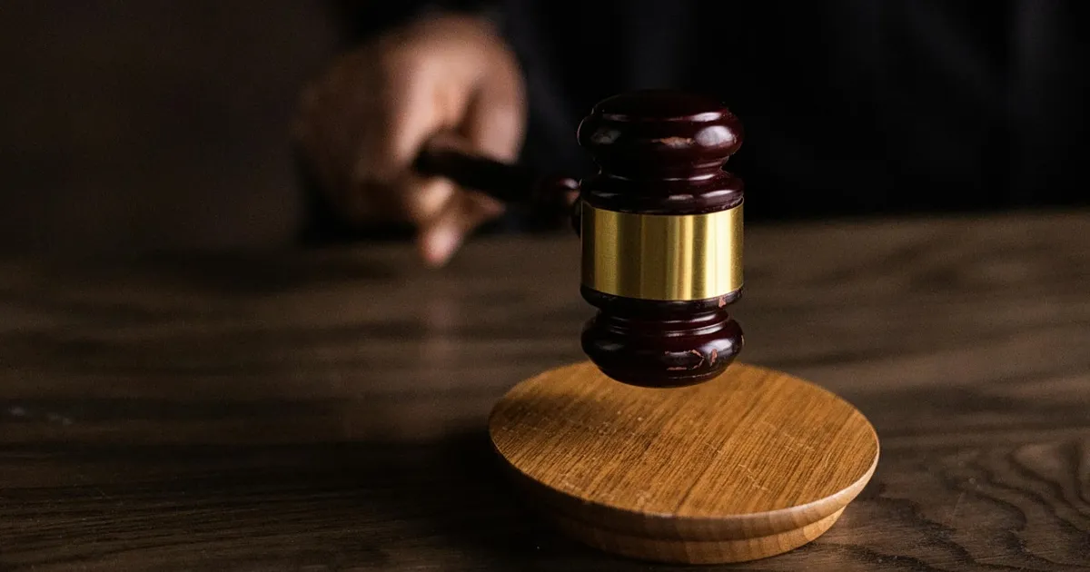 Ο δικηγόρος πλήρωσε πρόστιμο λόγω τεχνητής νοημοσύνης