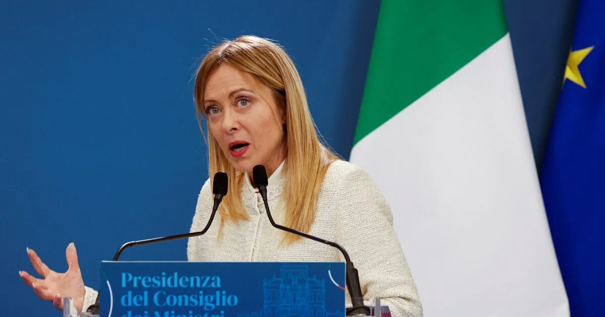 Η Τζόρτζια Μελόνι μιλάει για όριο ξένων μαθητών