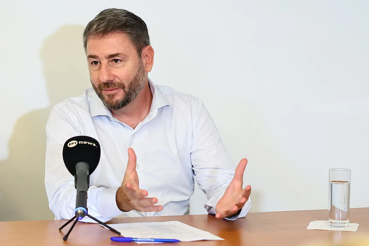 Ο Ανδρουλάκης παρουσιάζει το πρόγραμμα του ΠΑΣΟΚ στη ΔΕΘ