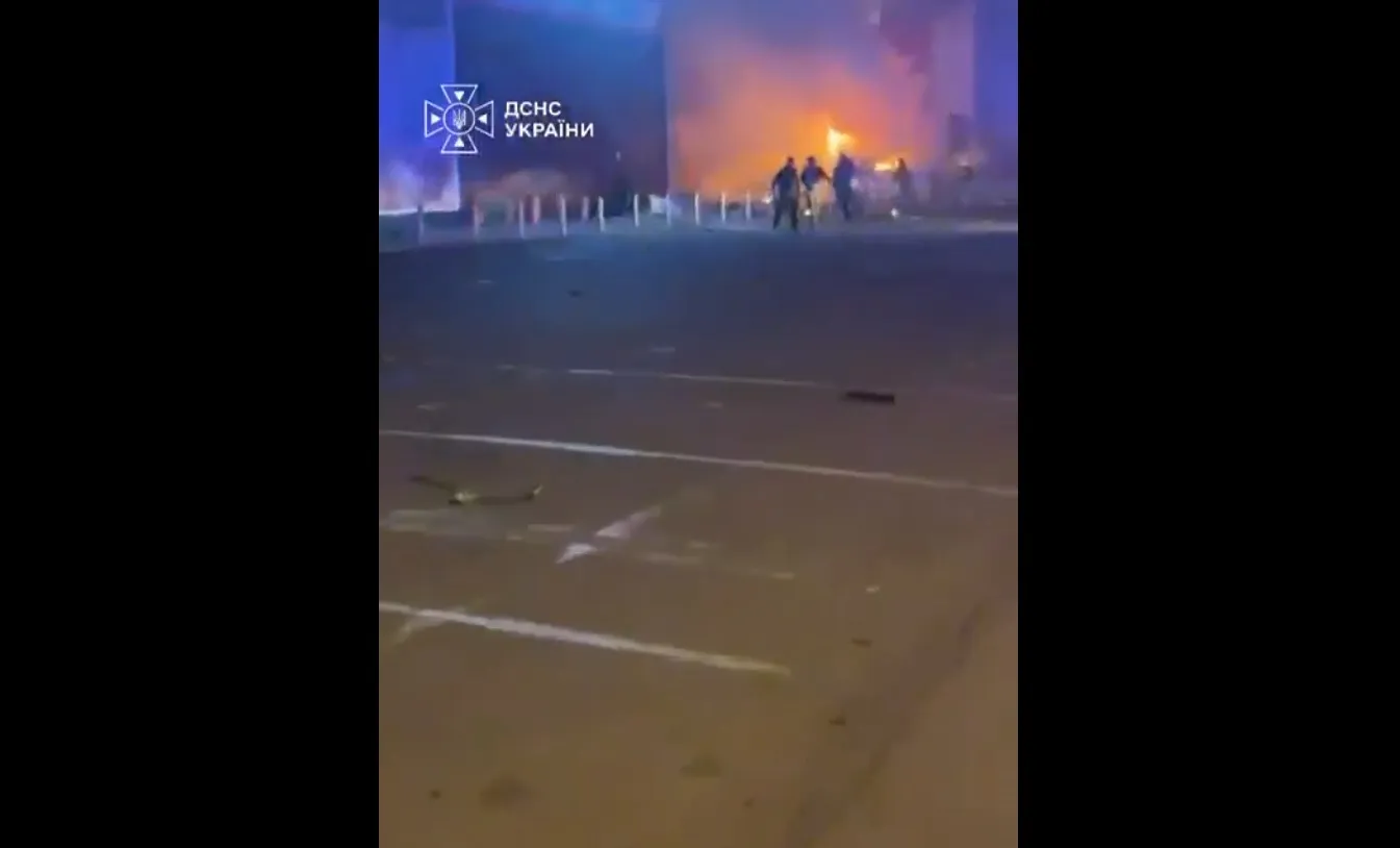 Πύρινη έκρηξη σε εγκατάσταση φυσικού αερίου στη Σιβηρία