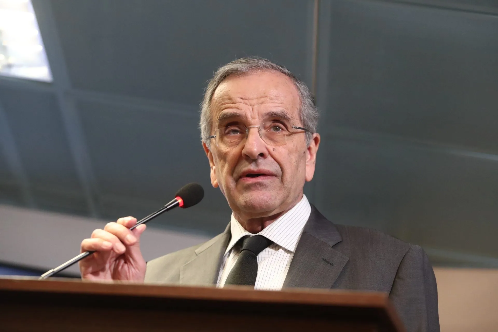 Ο Αντώνης Σαμαράς σε δήλωσή του για τον ΕΟΠΥΥ