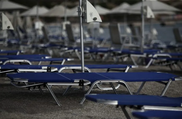 Παραλία Βουλιαγμένης όπου σημειώθηκε το θανατηφόρο επεισόδιο