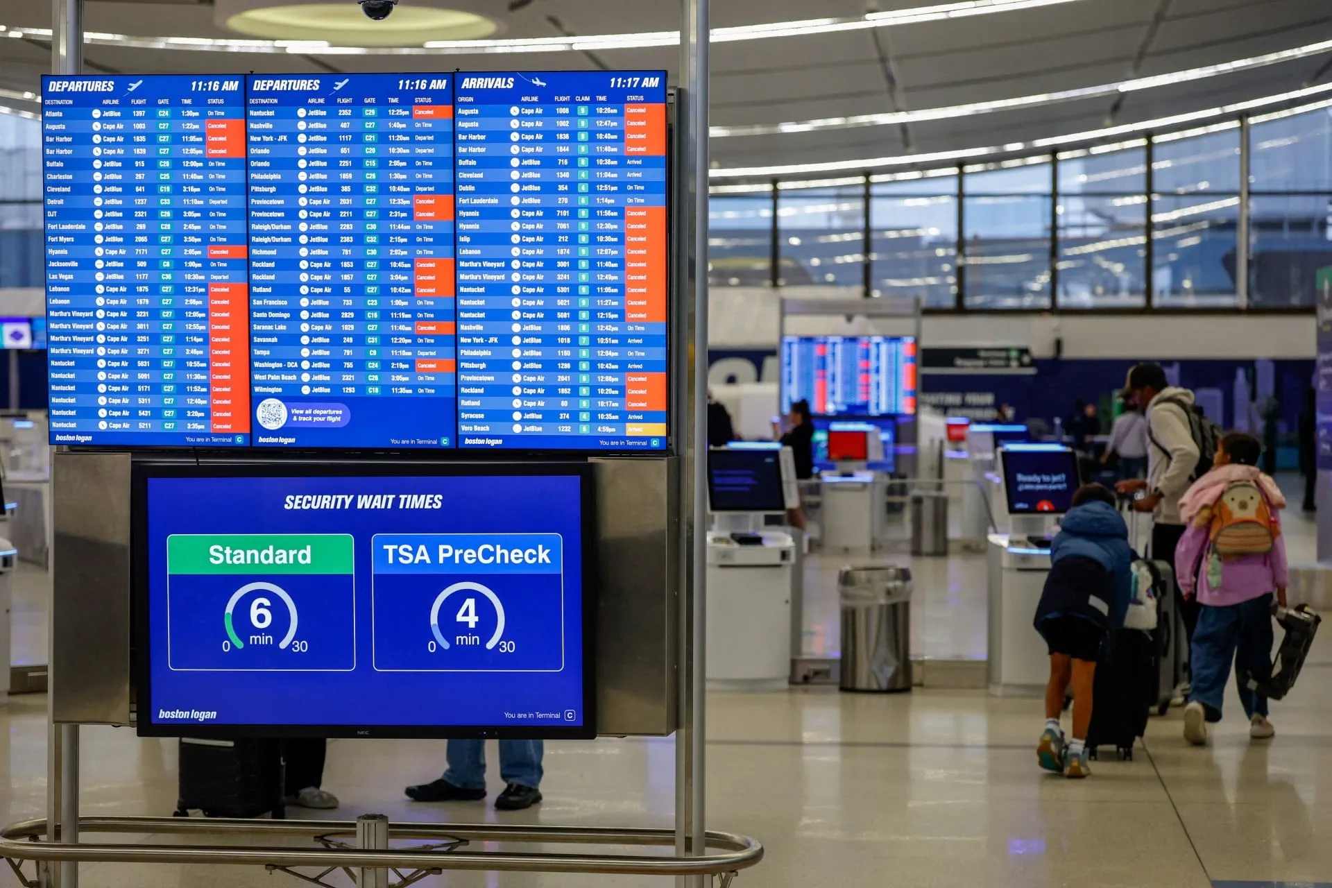 Πλημμύρες από ισχυρή καταιγίδα στη Νέα Υόρκη