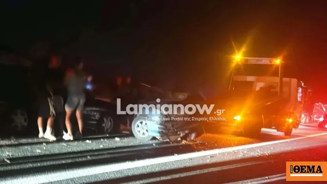 Καραμπόλα οχημάτων στην εθνική οδό Αθηνών-Λαμίας