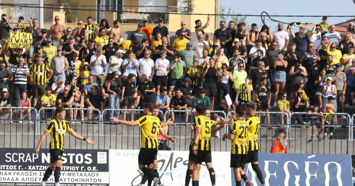Ο Λίον Μπέιλι με τη φανέλα του Ολυμπιακού