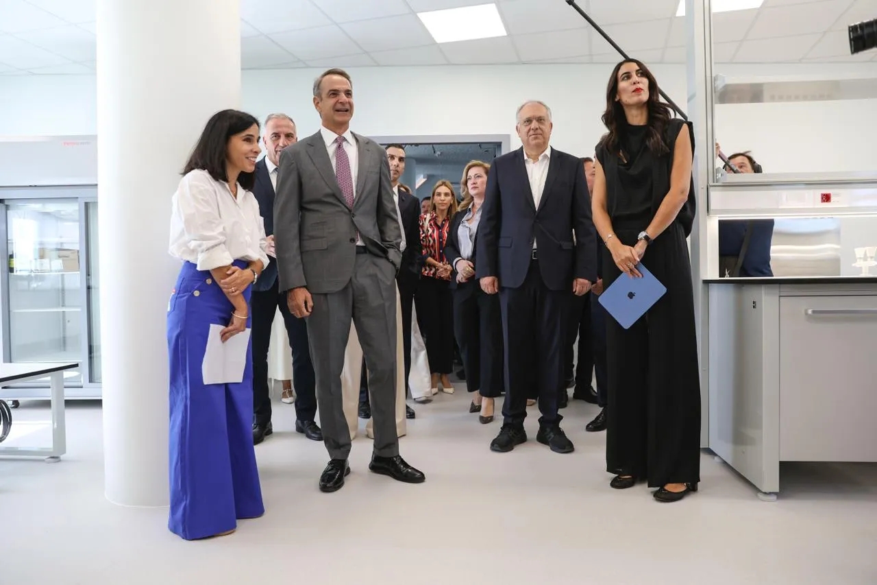 Ο υπουργός Θεοδωρικάκος στο Athens LifeTech Park της ELPEN