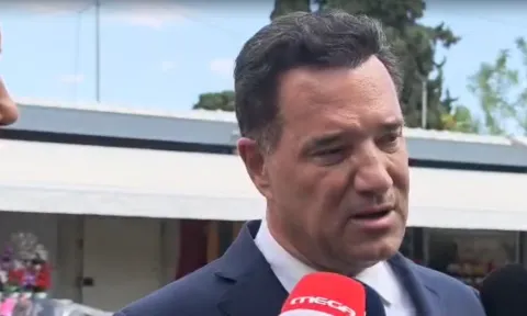 Ο Γεωργιάδης στο Γ' Νεκροταφείο: Συγγνώμη στους Μαζωνάκη