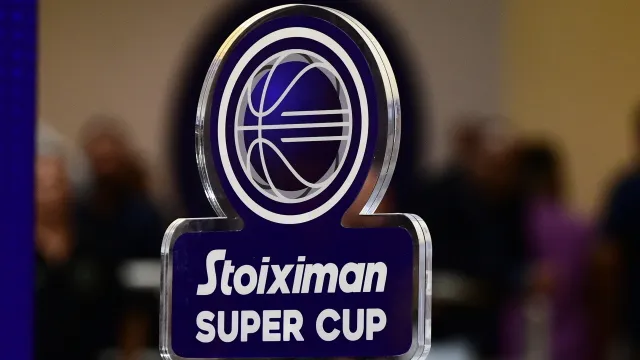 Παρκέ γηπέδου μπάσκετ στο Super Cup Περιστερίου