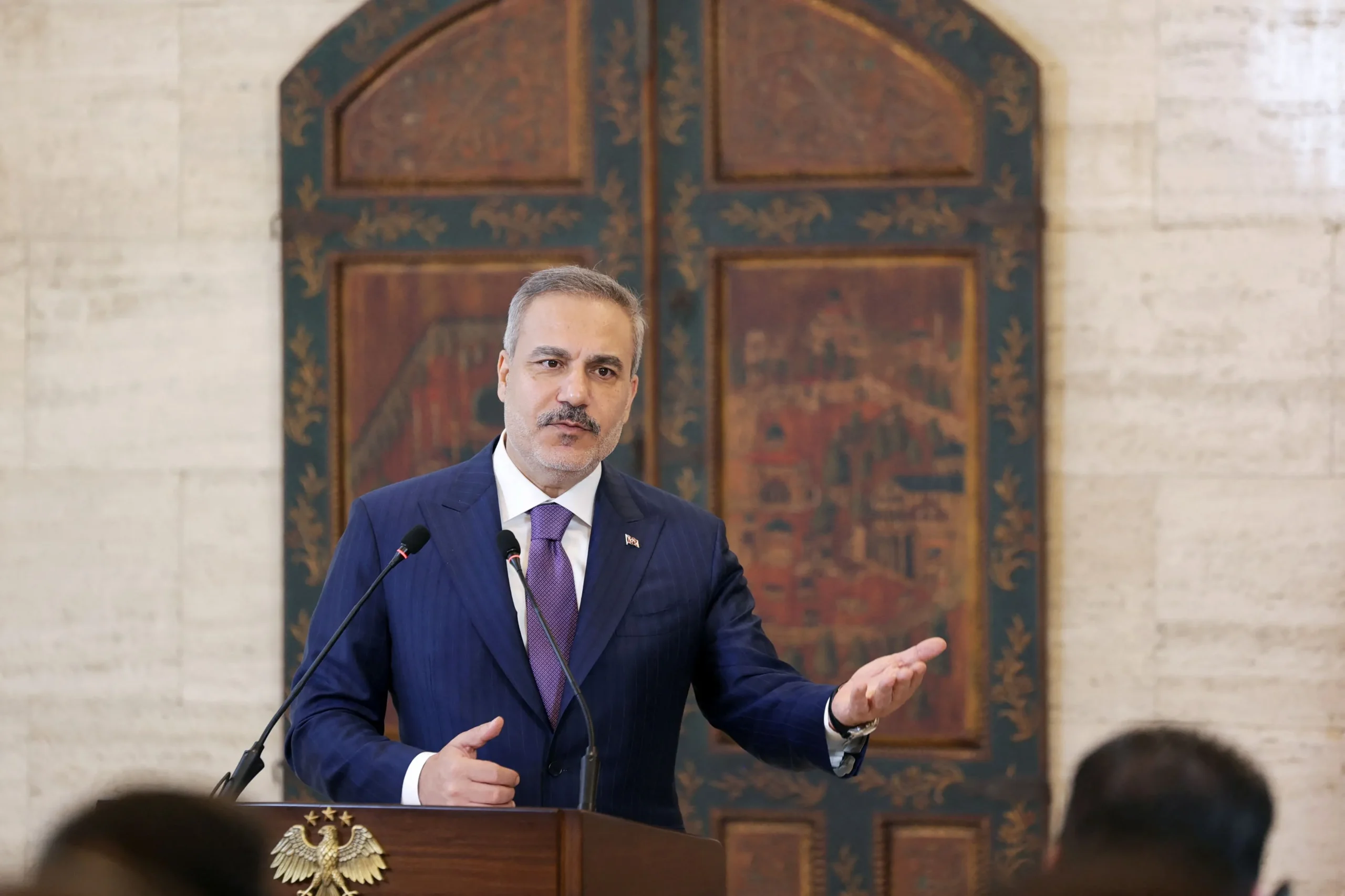 Ο Χακάν Φιντάν μιλά σε πάνελ στη Νέα Υόρκη