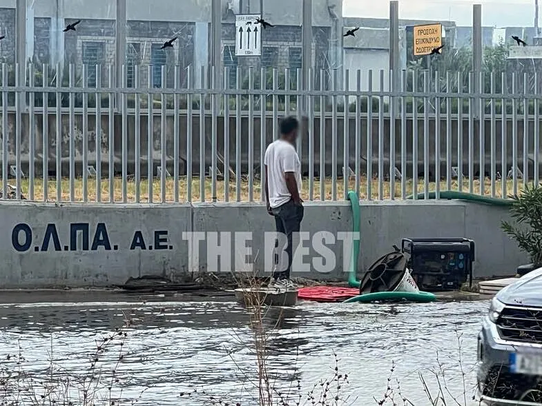 Καταιγίδα με κεραυνούς και βροχή πάνω από την Κέρκυρα