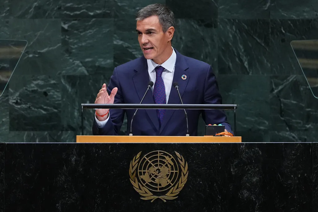 Ο Πέδρο Σάντσεθ μιλά στη Γενική Συνέλευση του ΟΗΕ