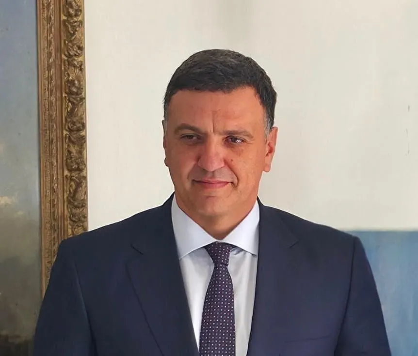 Ο υπουργός Κικίλιας ανακοινώνει προσλήψεις Λιμενοφυλάκων