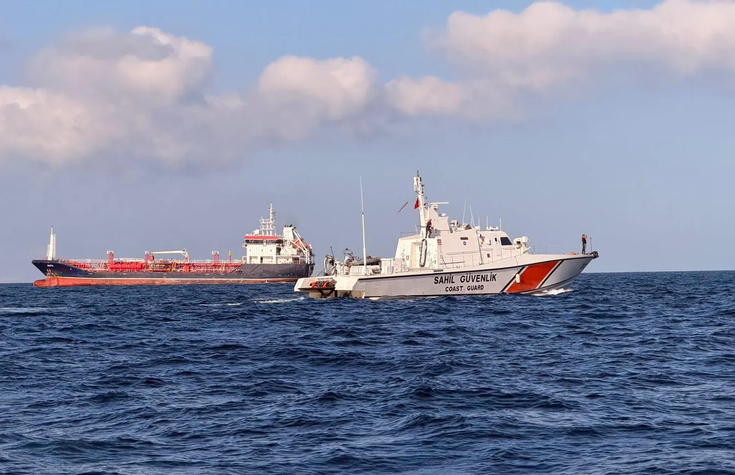 Επιχείρηση έρευνας και διάσωσης στη Θάλασσα του Μαρμαρά