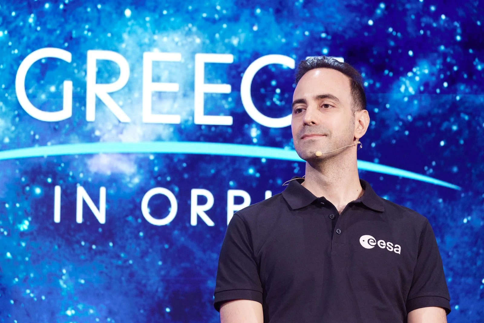 Ο Μητσοτάκης παρουσιάζει τον πρώτο Έλληνα αστροναύτη στο Παρίσι