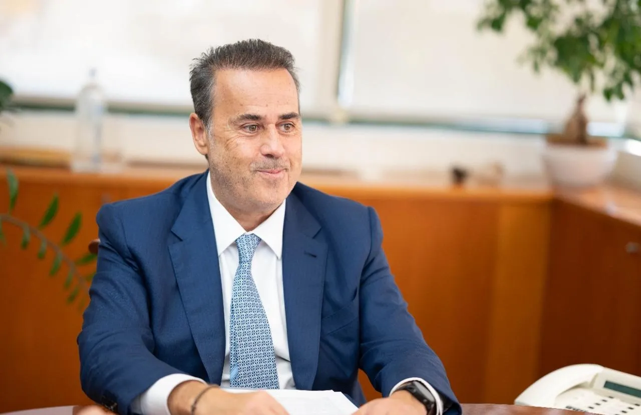 Δικαστήριο Λάρισας κατά τη δίκη για τα Τέμπη
