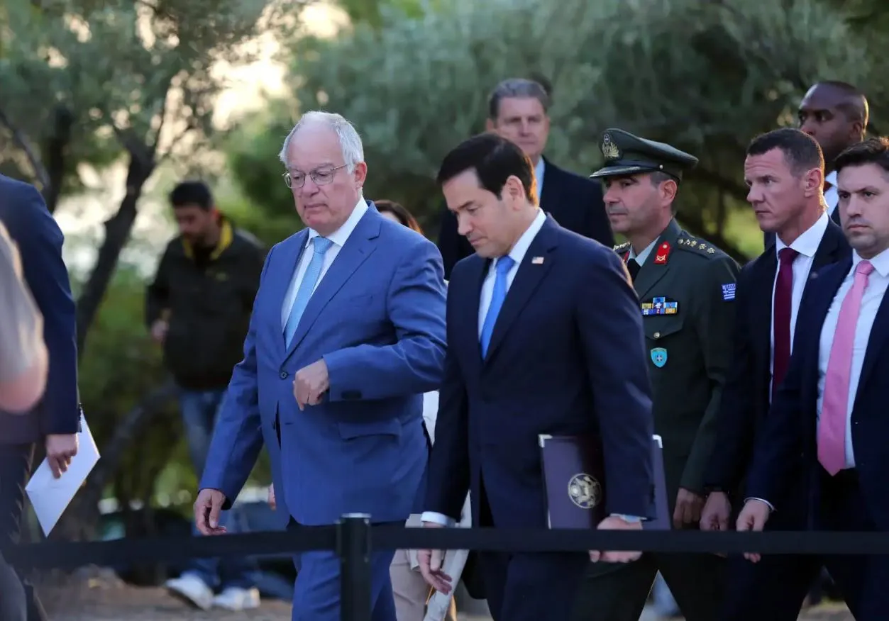 Ο Τασούλας και ο Ρούμπιο σε συνάντηση στην Αθήνα