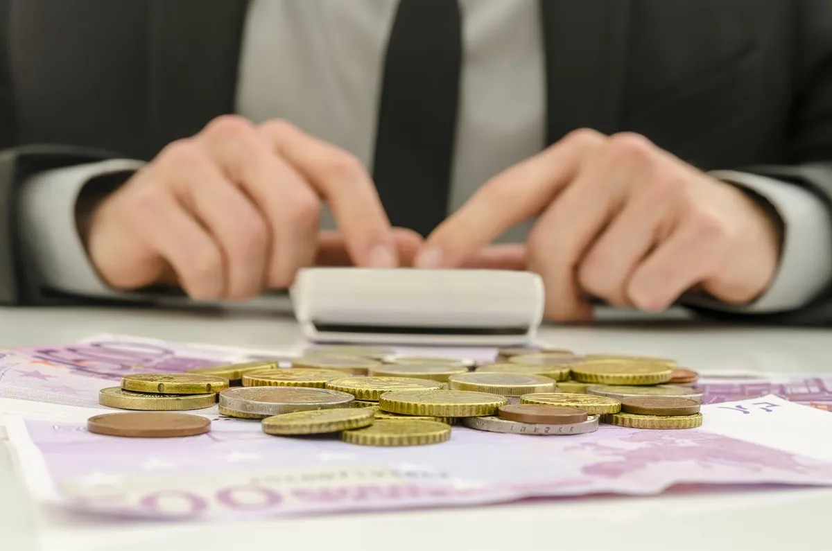 Υπουργείο Οικονομικών νομοσχέδιο οφειλέτες servicers