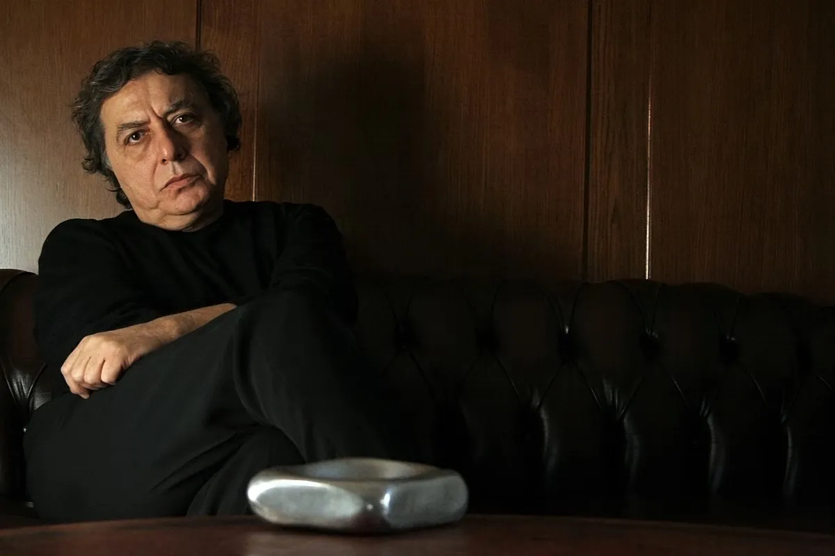 Ο συγγραφέας Διονύσης Χαριτόπουλος σε παλαιότερη φωτογραφία
