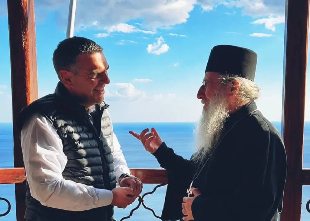 Ο Αλέξης Τσίπρας στο Άγιον Όρος κατά την επίσκεψή του