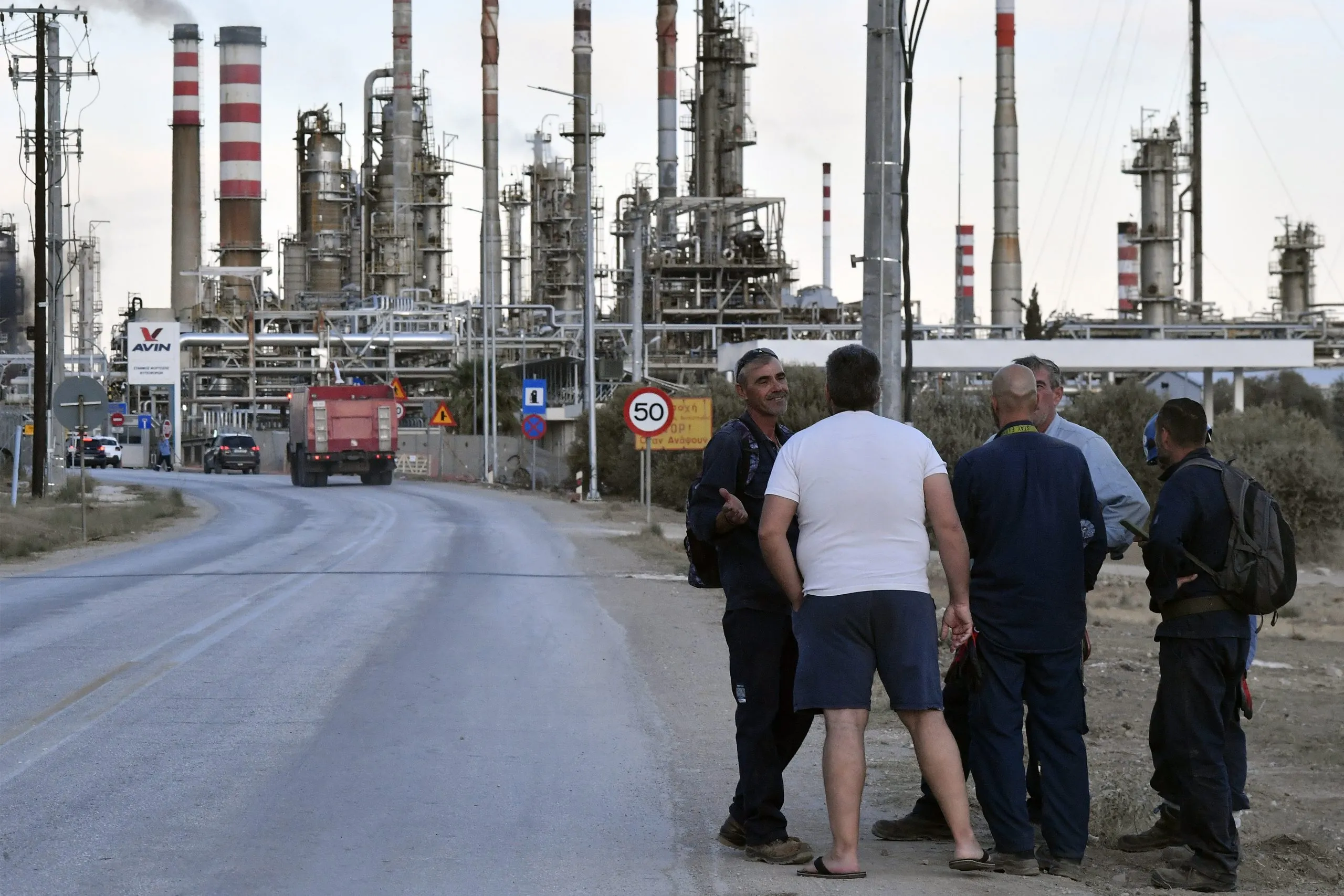 Εγκαταστάσεις διυλιστηρίου Motor Oil στους Αγίους Θεοδώρους