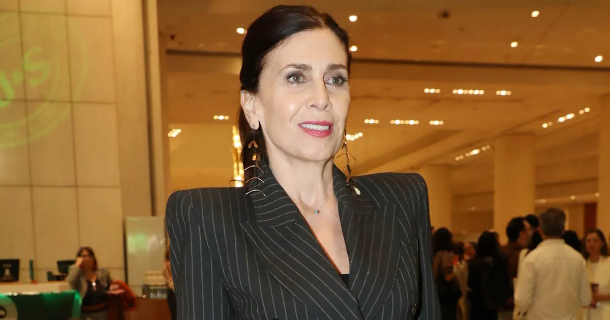 Η Κατερίνα Διδασκάλου μιλάει για ηλικία και πλαστικές επεμβάσεις